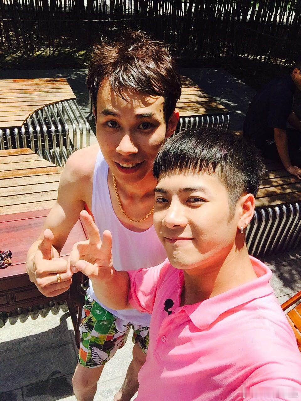 那年 真的很青涩的你王嘉尔