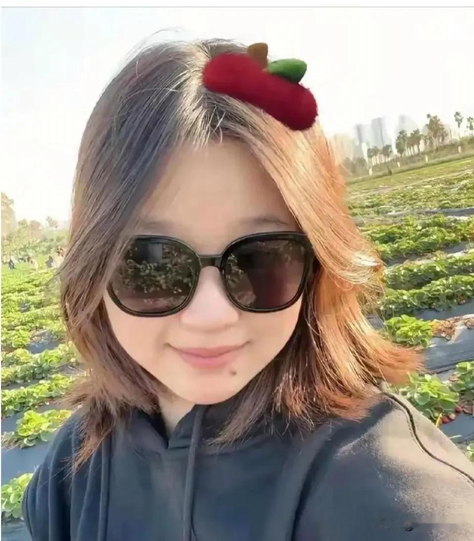 全红婵最近确实有点“不对劲”，不是跳不动也不是要退役，上半年因为伤病调整缺席了几