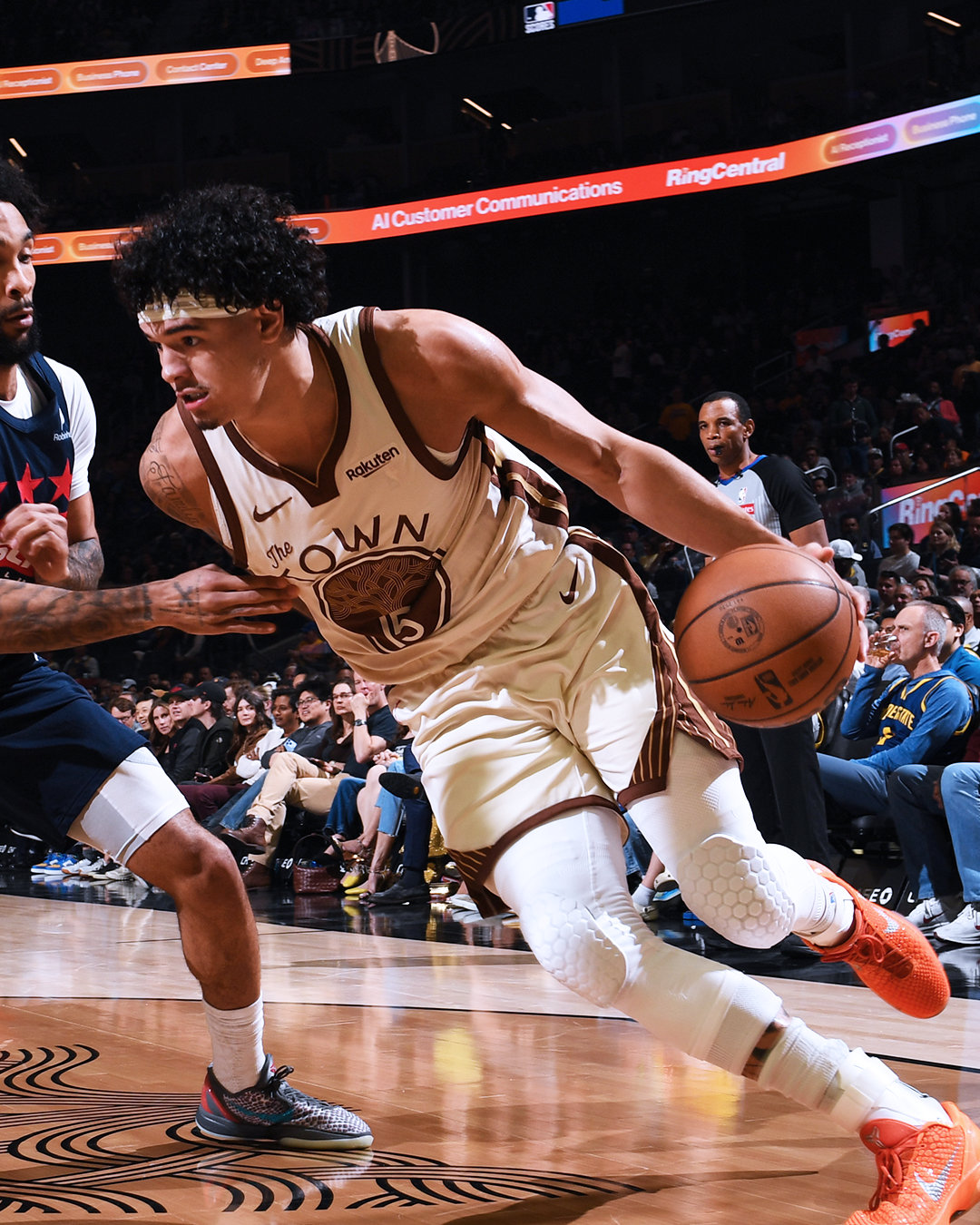 桑托斯27分，4助攻，4篮板。勇士战胜奇才