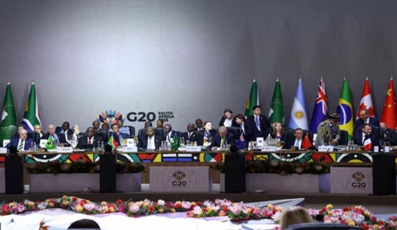 美国栽了个大跟头，南非顶住了美国的压力，没有被美国的淫威迫服，这是非常值得肯定的