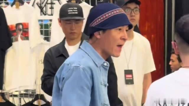陈冠希怒斥酒店人员看评论区好多人说“不意外”，毕竟之前也有过类似情绪外放的情况。