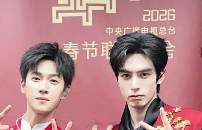 淡颜和浓颜好明显 