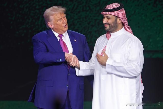霸权本色暴露！特朗普点名六国强征中东保护费，我国更需筑牢远洋底气、坚守虽远必诛
