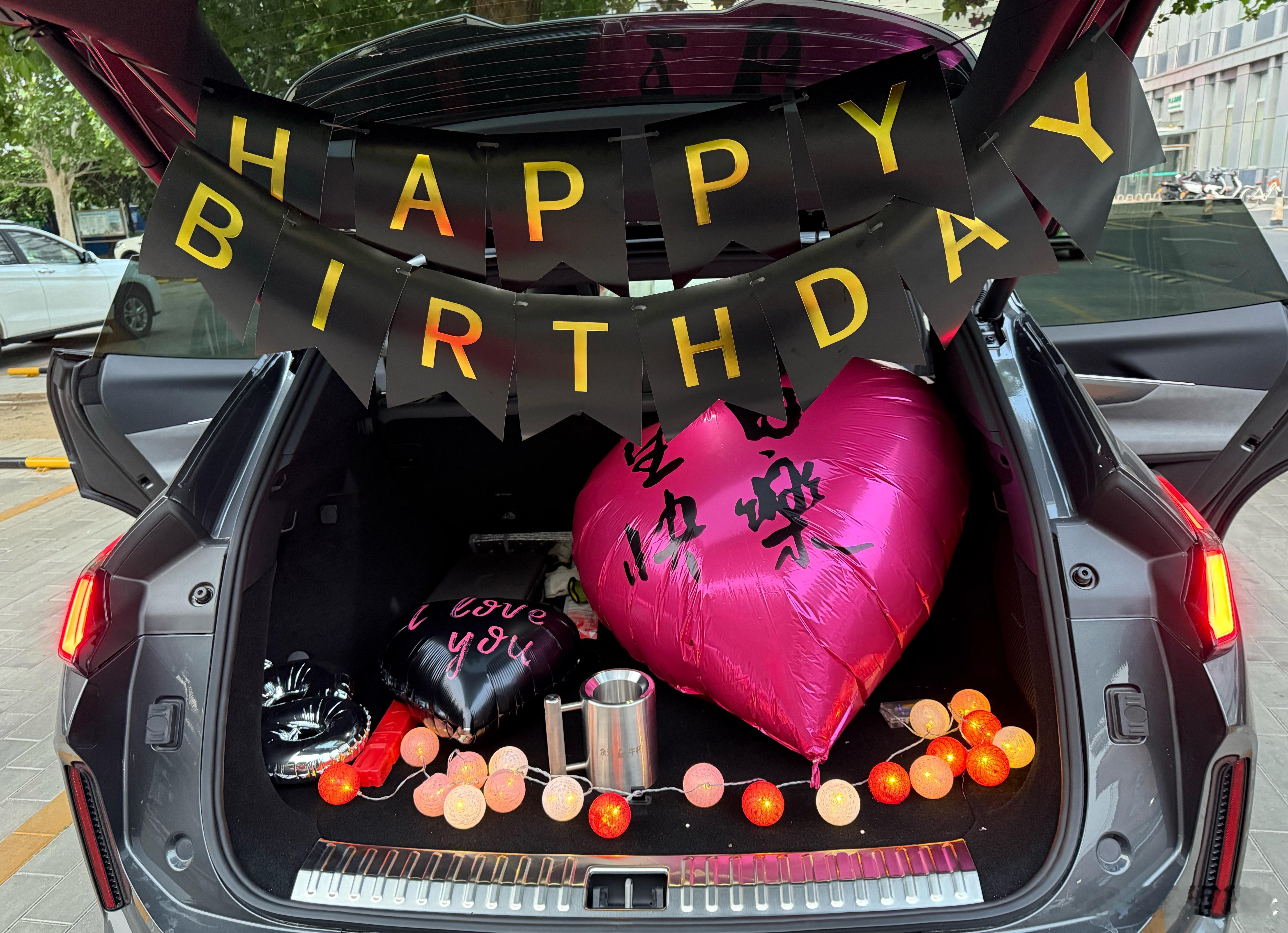 没想到40岁生日是在医院里度过[笑cry]，这一周看了看书，节奏完全慢下来躺平思