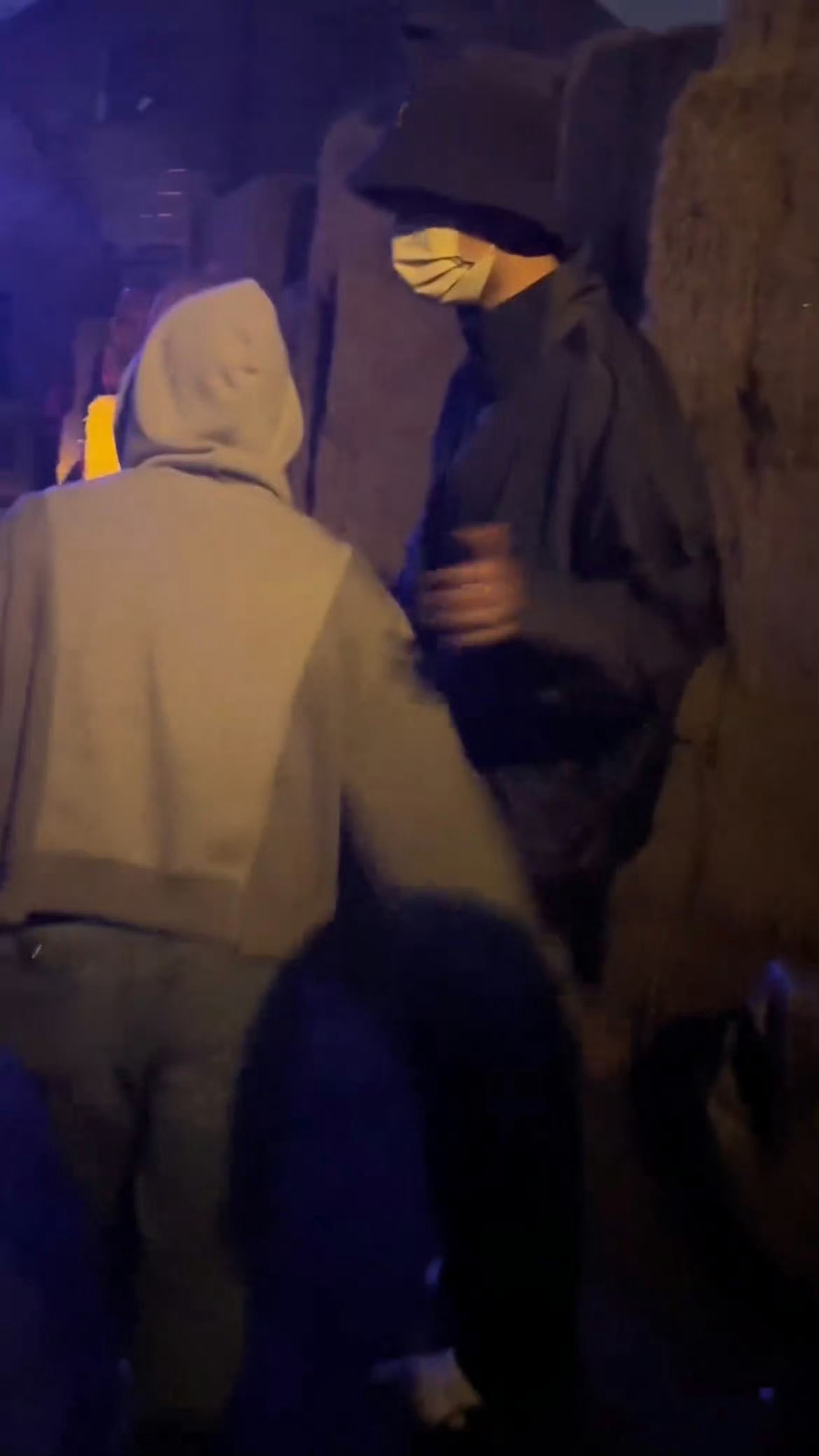 真的去环球了！好有安全感的哥哥王俊凯呀[哇][哇]#王俊凯[超话]##王俊凯 环