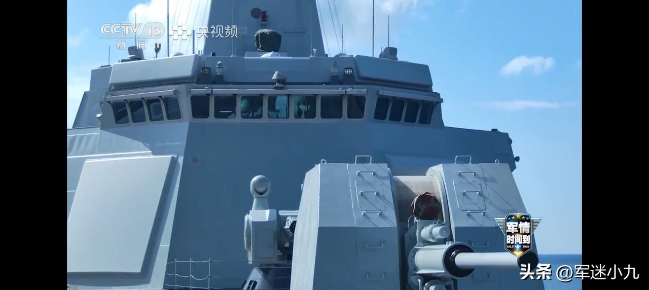 新055大驱，外观惊现重大变化，最大的变化竟然是这个……

最近几天，被新一代0