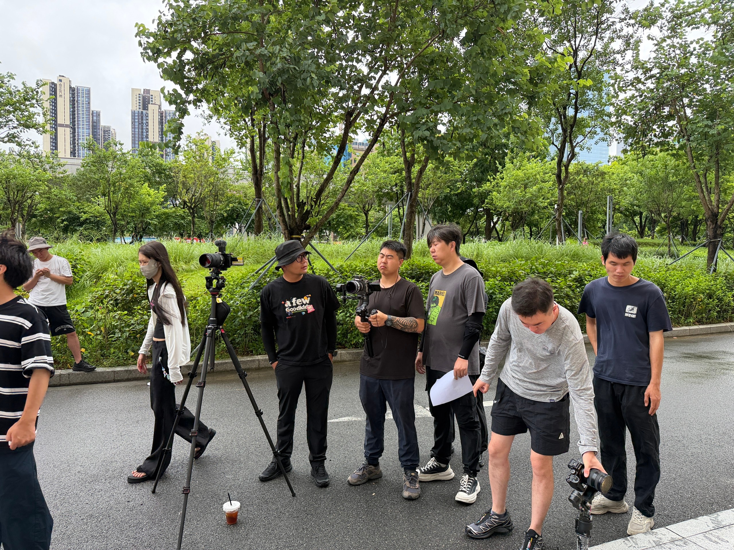 记录生活好帮手！奈塔面包侠卟卟宏与甜心海玲老师抢先体验创富神车大挑战的一天！五菱