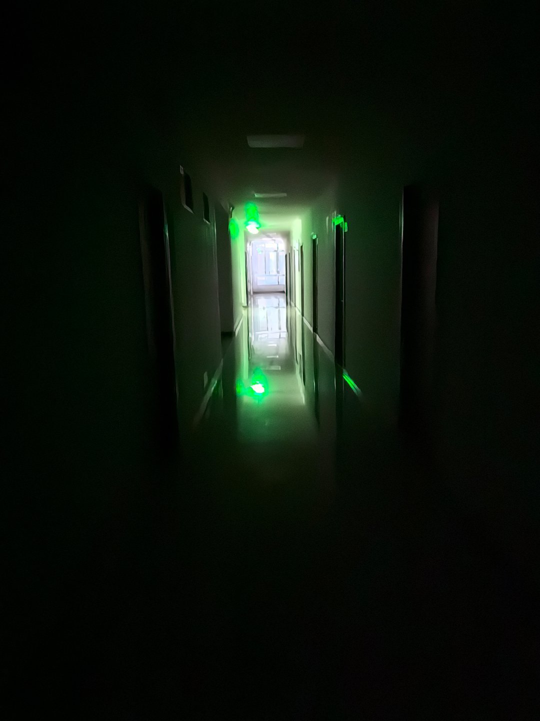 谁懂我从办公室出来一瞬间这种感觉 
