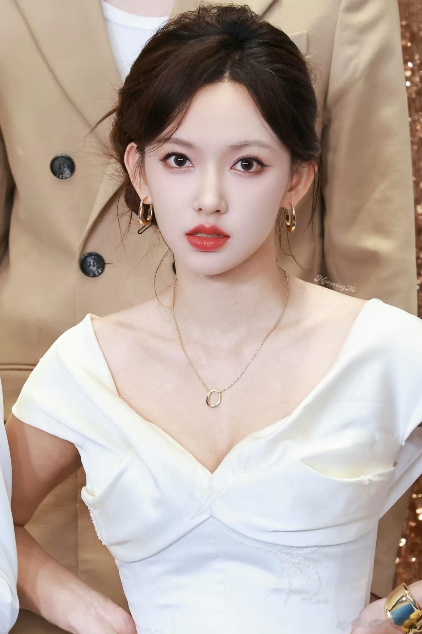 🍉：程潇前任 一个古早瓜，早期综艺时期和某位短暂过。提示：✌️ ​​​