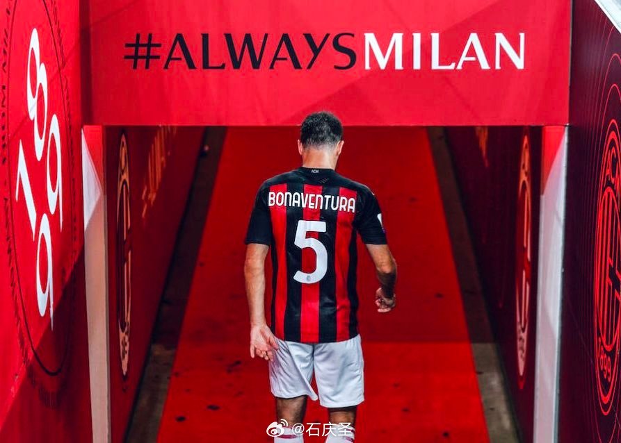 【退役】博纳文图拉宣布退役。客观说在博纳文图拉离开的过程中，当时处理的不算很有人