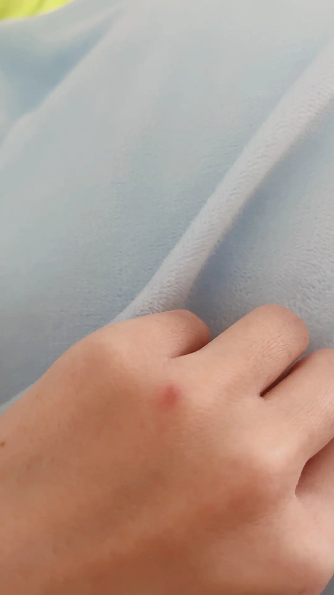 今天才知道香灰烫手是好事