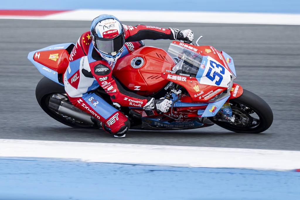 WSBK本赛季收官战落户西班牙赫雷兹赛道，这条以传奇车手安赫尔·涅托命名的场地，