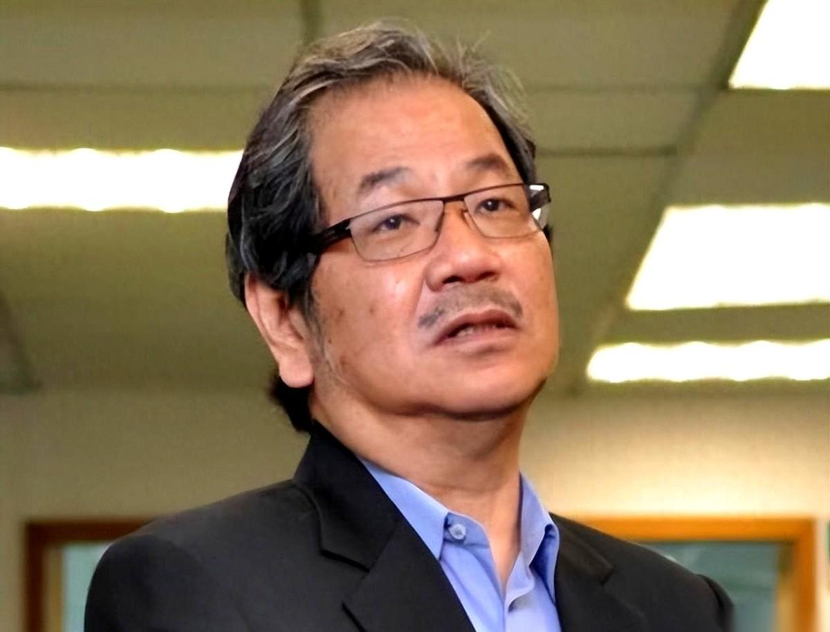 台糖前董事长吴乃仁，因为一笔高达1.7亿的欠款，被法院送进了台中看守所。
但这牢
