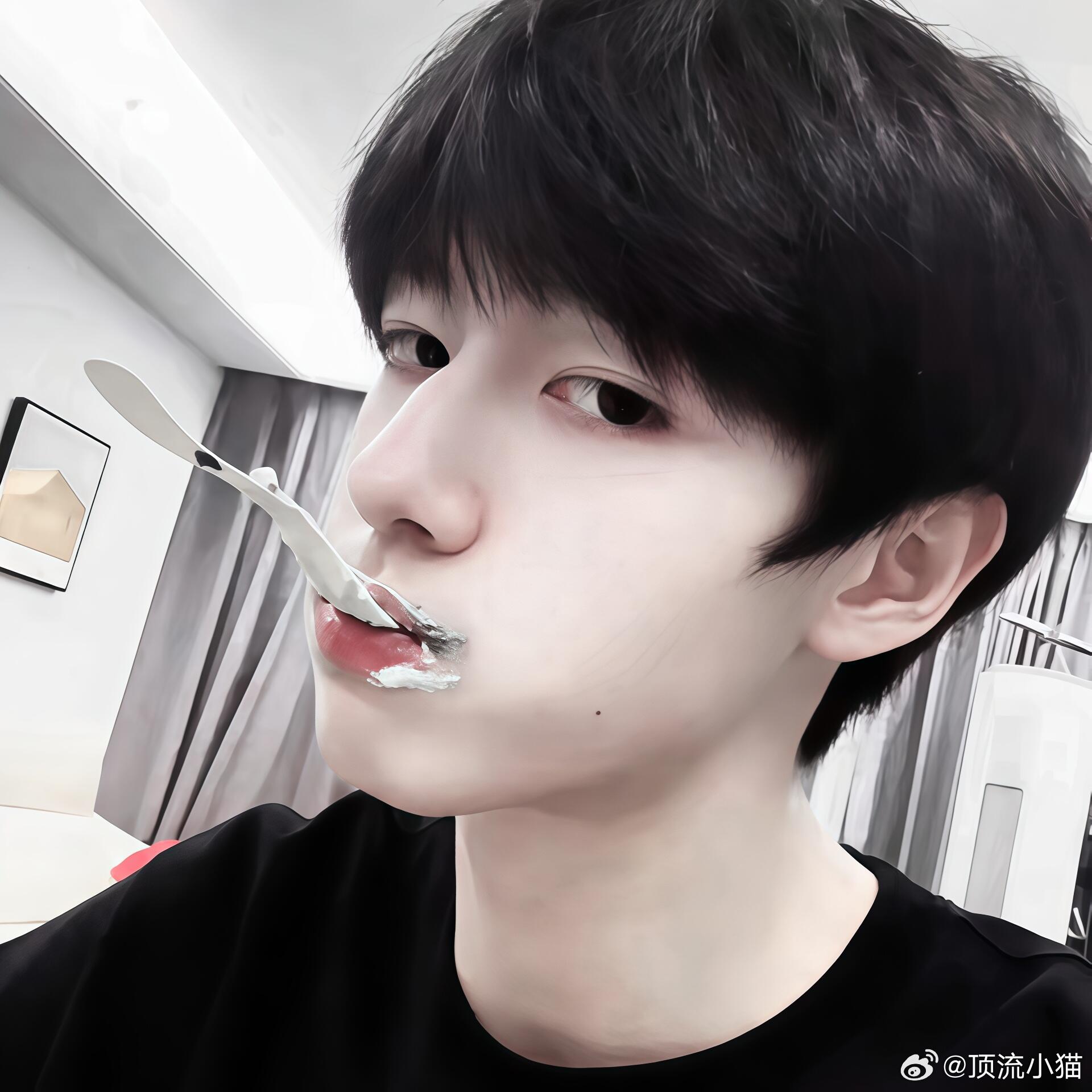 Bitter tear stains。朱志鑫氛围头像🖤 ​​​