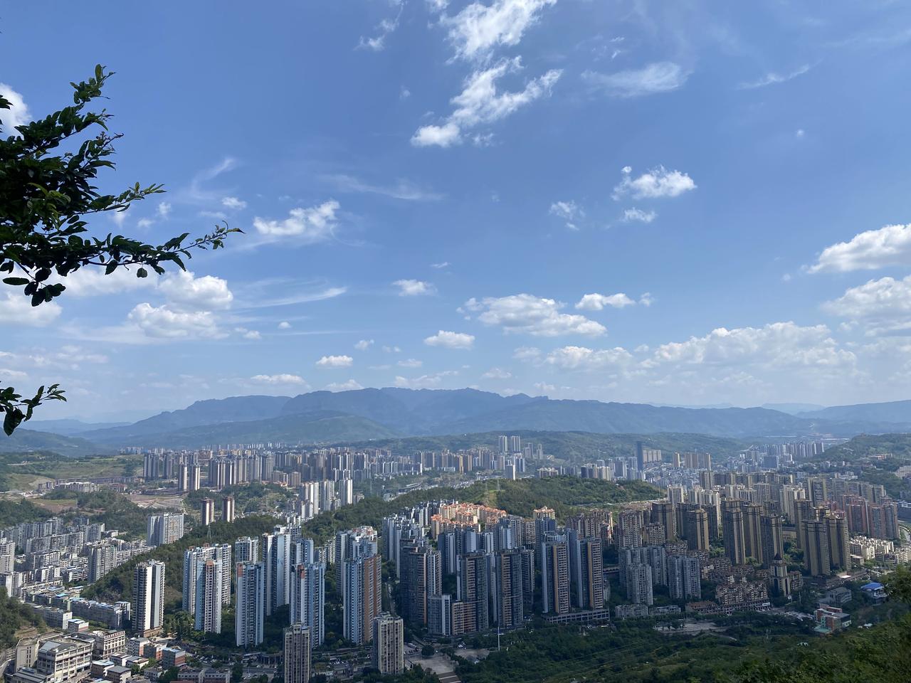 分享一张蓝天白云照片