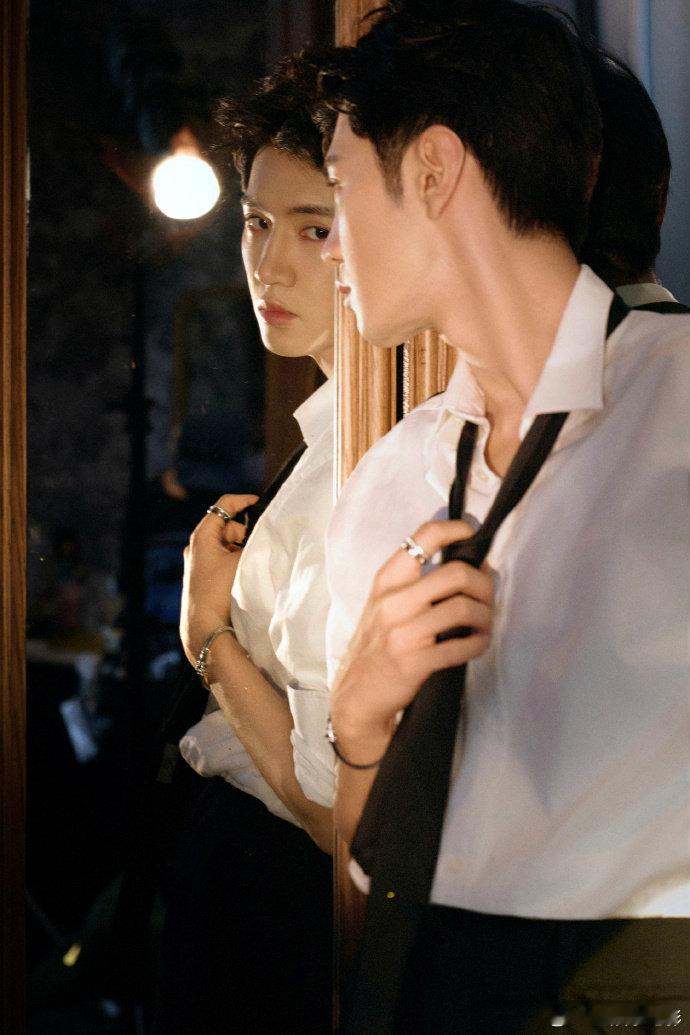 #陈哲远 胆量不详越练越强##密室大逃脱#从惊吓到勇士，陈哲远的密室蜕变记，这次