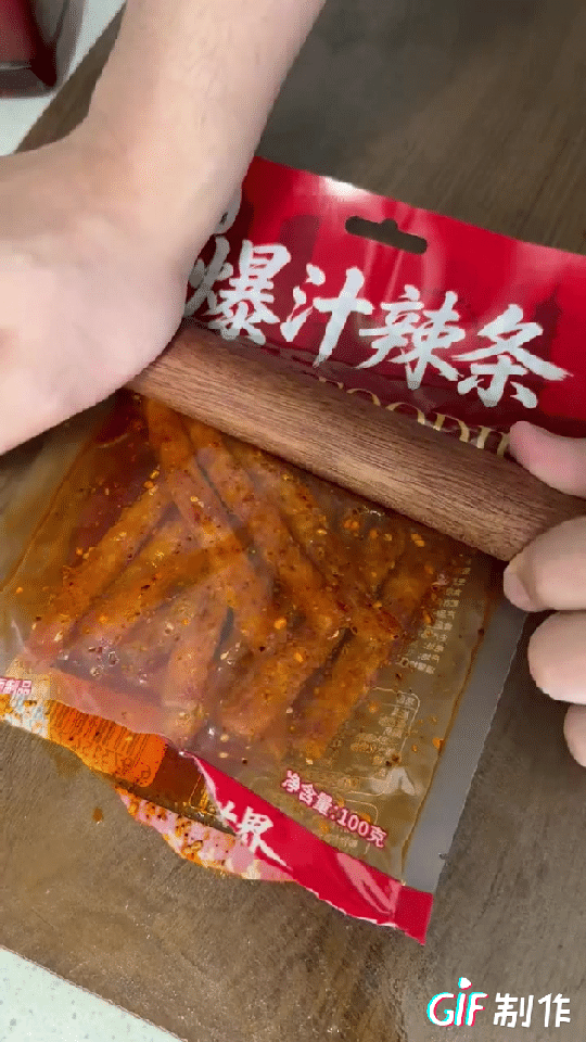 这玩意还是少吃点吧，你以为这东西的味道是哪来的，就是这些高油高盐的调料泡的，它本