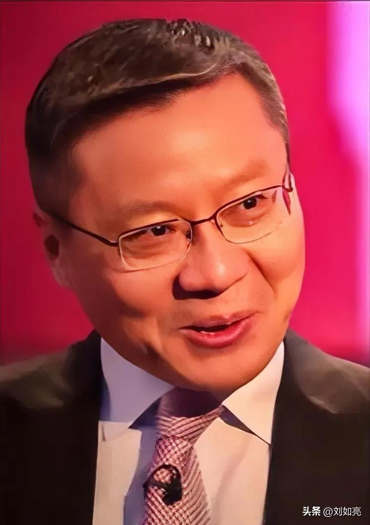 张维为12年前那句论断：中国农民工吃盒饭，比美国中产阶级吃得好。这话当年争议不小