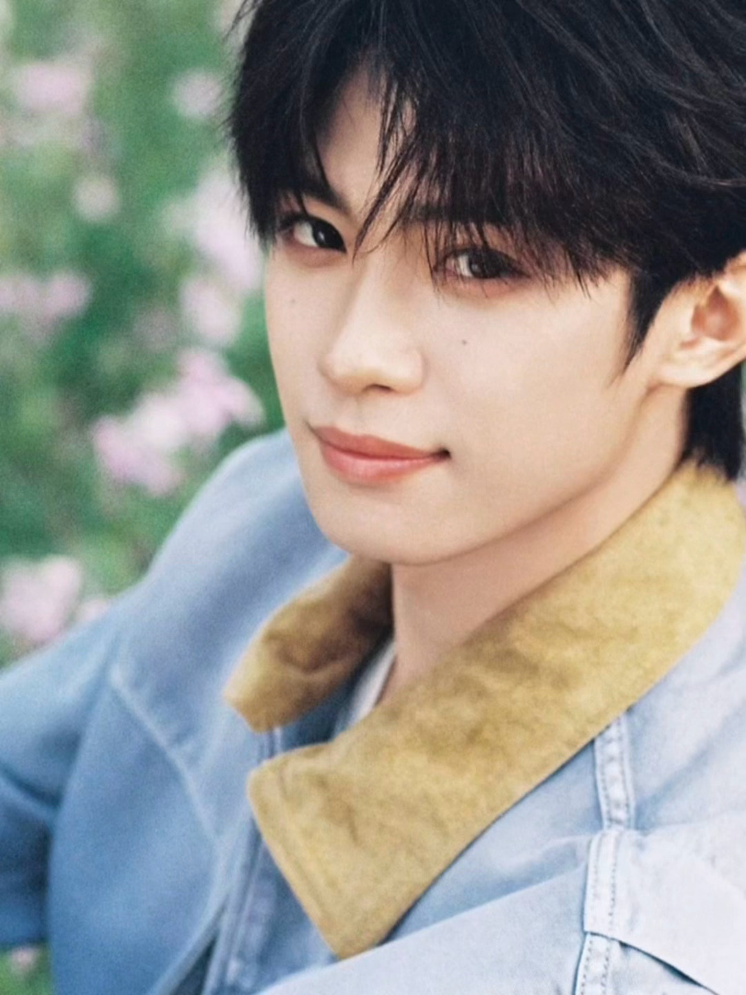 梓渝春日牛仔大片 梓渝春日大片 牛仔好适配好帅 阳光又明媚