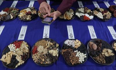 中医养生为什么要分节气养生? 中医养生分节气养生很有道理。中医讲究顺应自然规律，