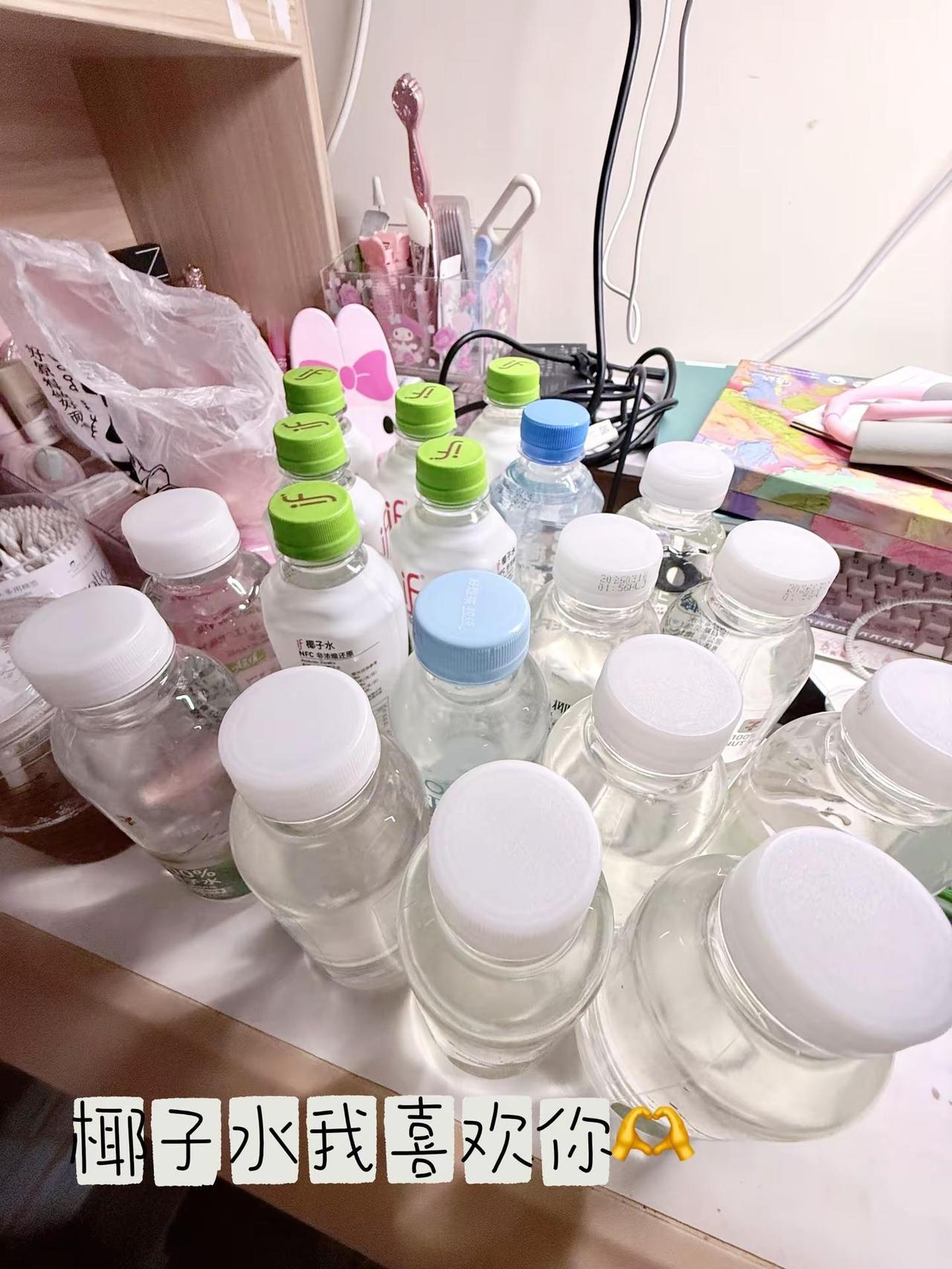 此号主 高需求 高敏感 低精力 低素质 分离焦虑 爱说反话粘人嘴毒 脾气暴躁 但
