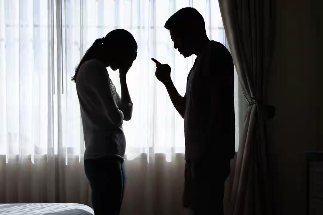 一条命只值5万3？山西女子坠亡案判了，这笔“账”算得让人心寒！

一条人命，没了