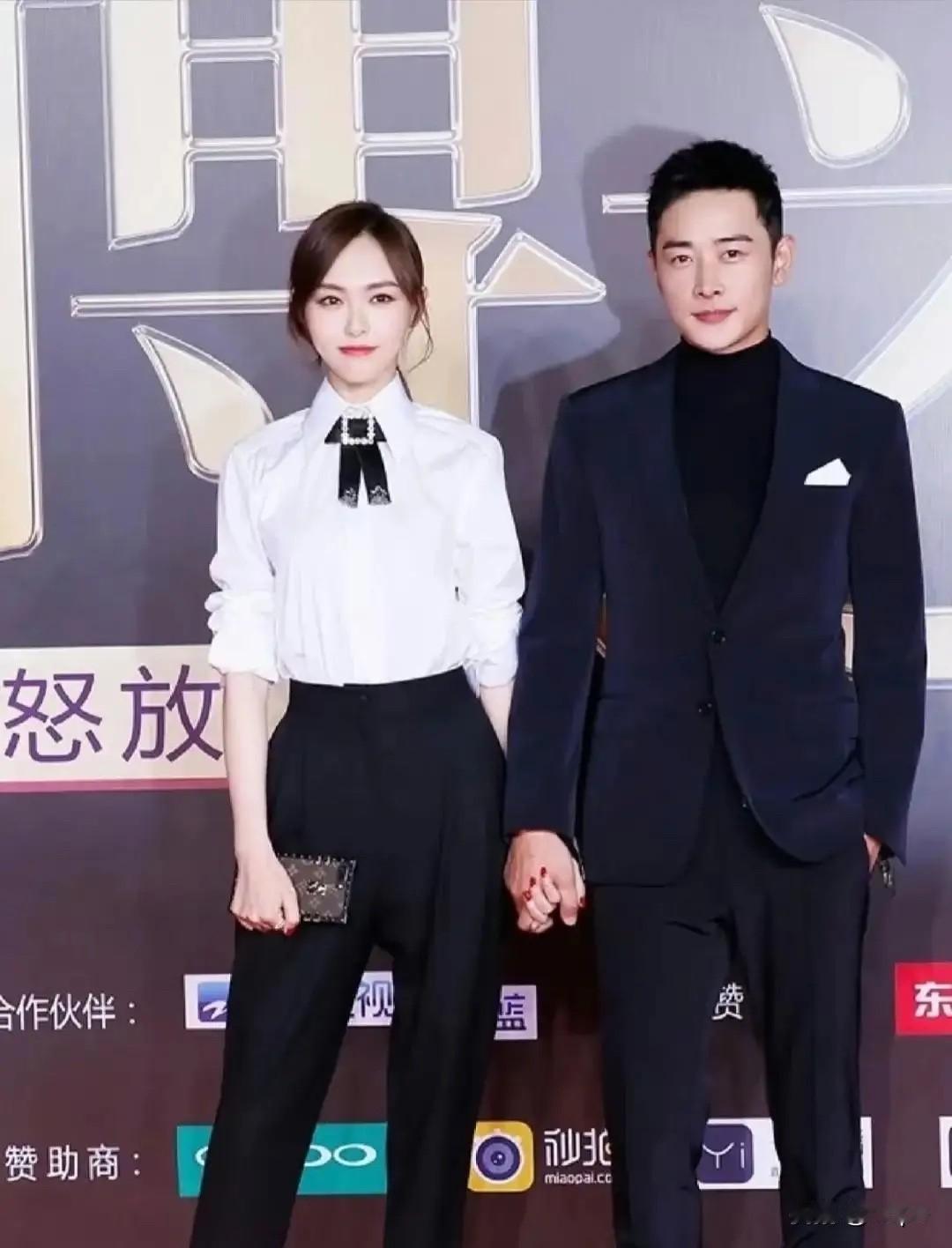 罗晋父亲葬礼刚过24小时
网友就忙着扒“婚变”？
这吃相也太难看了！

  人家