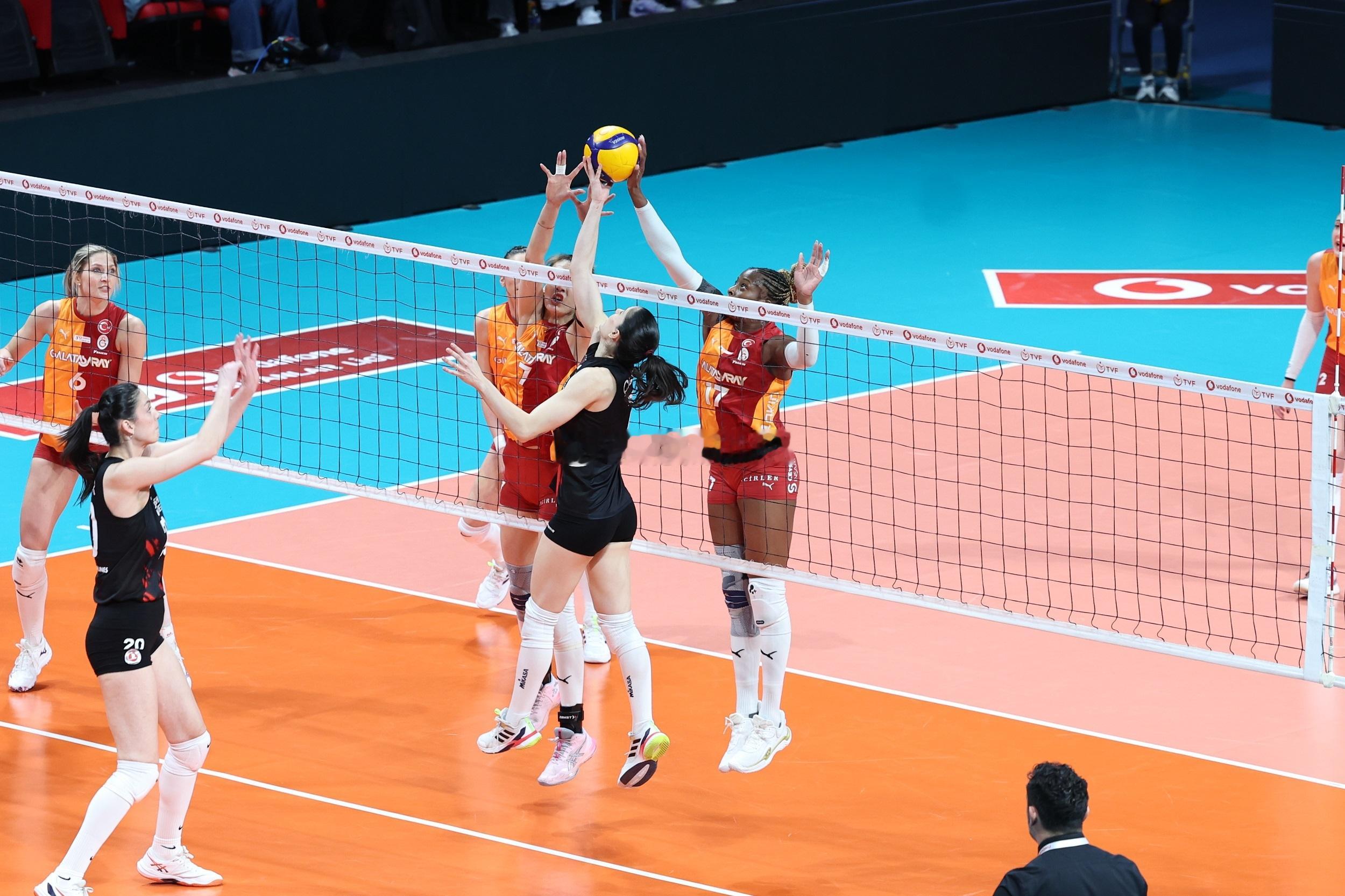 【技术统计】2025-2026土耳其女排超级联赛5-8名半决赛第二回合加拉塔萨雷