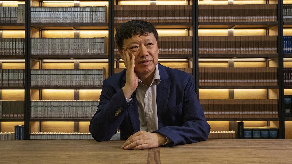 胡锡进太不严谨了吧？就算你用AI生成文章，生成之后也得自己看一下吧，你曾经好歹是