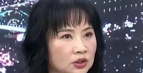 “全世界都可以欺负台湾，但只要大陆出面阻止，你们立刻跳出来指责。日本和菲律宾把海