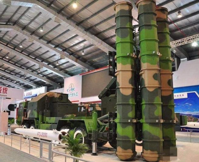 东部战区导弹全时竖起，很多人以为这是战术上的“泄密”，是等着挨炸的活靶子。错了！