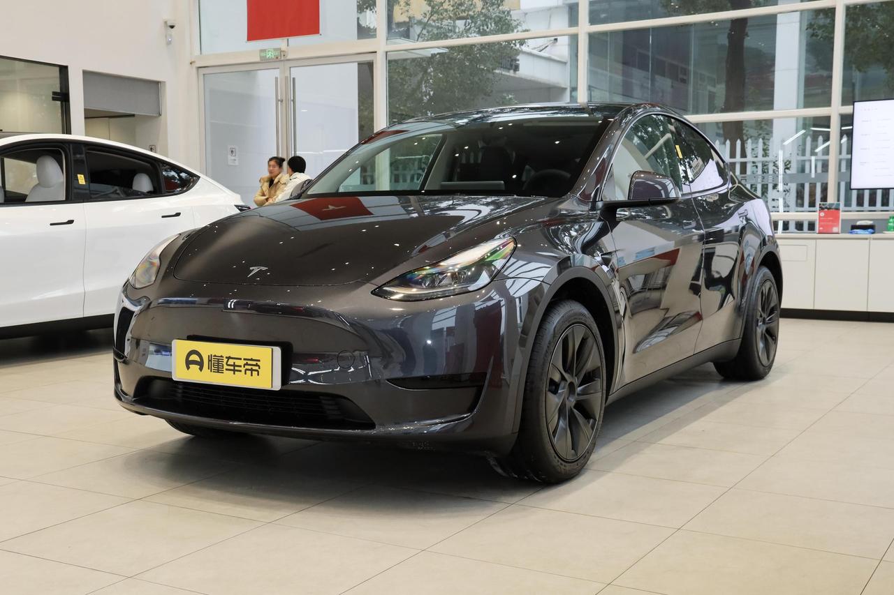 【新车丨Model Y上新丨新能源】特斯拉Model Y推出2024款车型，一共