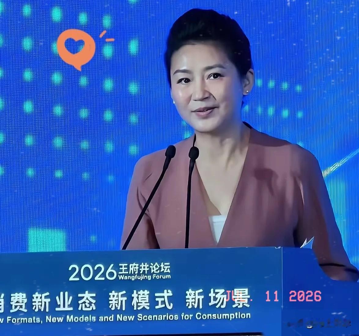 知名主持人王小丫，久违露面！
7月10号，58岁的王小丫，冲上热搜，好久没公开露
