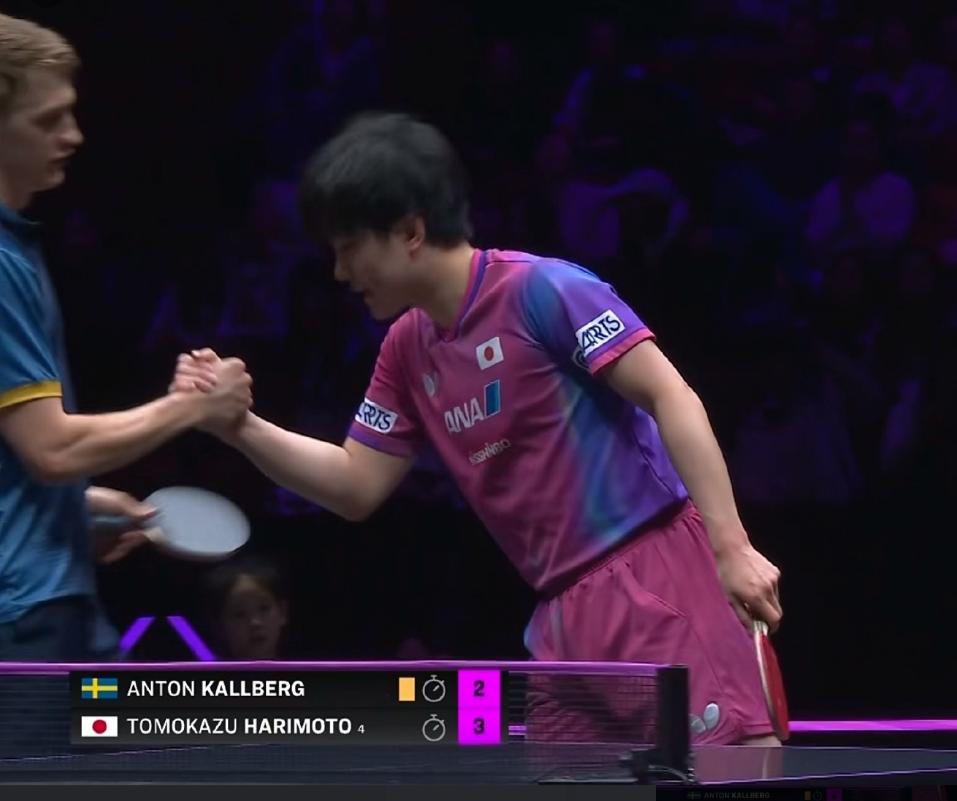 张本智和虽然3:2赢了安东，
但是感觉怎么有些不对劲呢？

张本智和这是保留实力