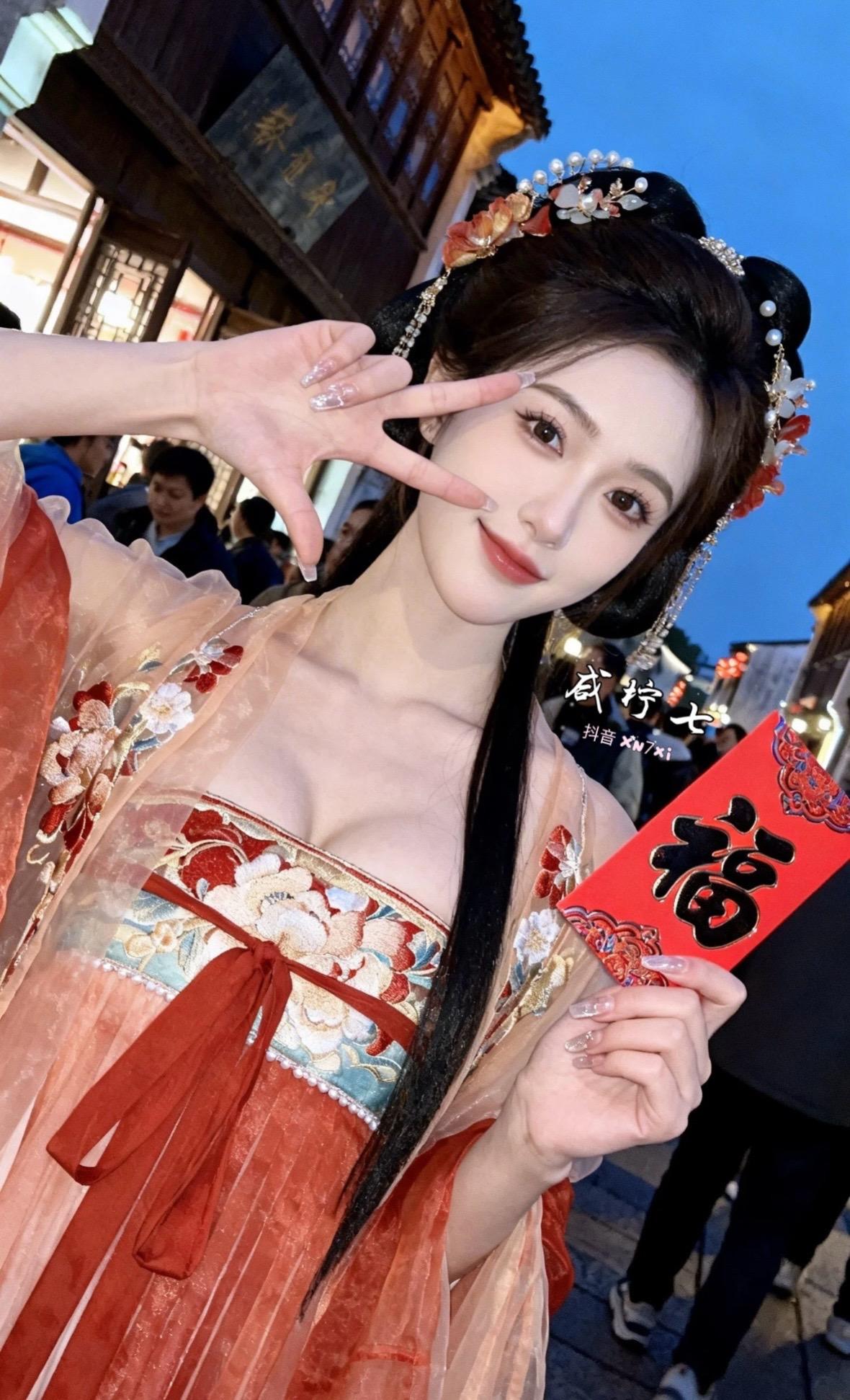 汉服 甜妹 辣妹 古风 原创