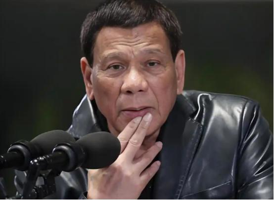 国际刑事法院宣布，针对杜特尔特“反人类罪”的审判被无限期延后。
 
最近法新社那