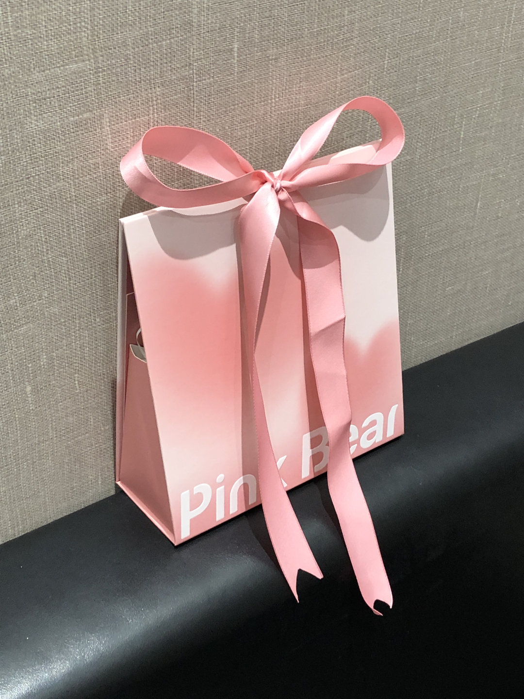 美晕了！这才是女孩子期待的礼物叭是pinkbear的唇蜜礼盒粉嫩嫩的包装好少女心