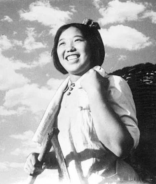 1983年6月，天津市委组织部宣布了新的领导班子名单，邢燕子得知自己不再担任市委