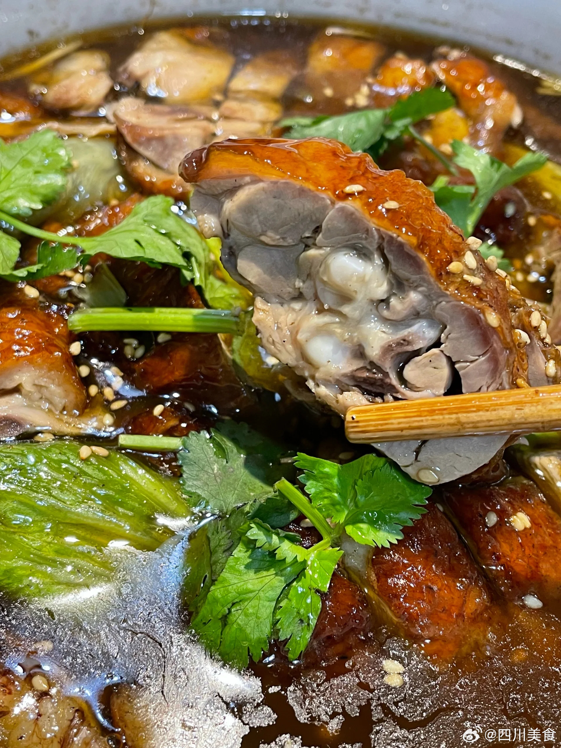 【成都美食推荐·小厨食堂】·小厨食堂，曾经这家店是人民食堂，改名了，和成都市区里