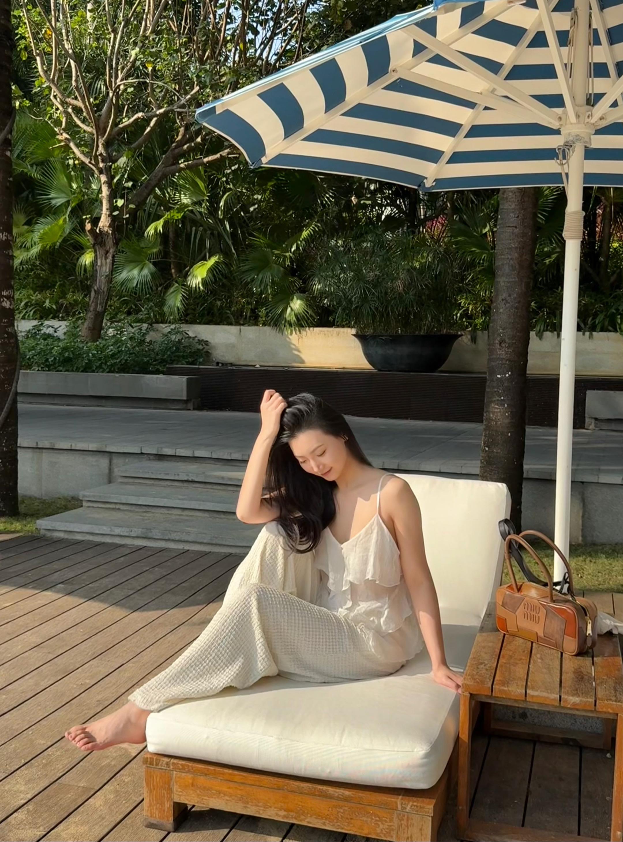 一个平常的下午里有我具象的幸福⛱️。
