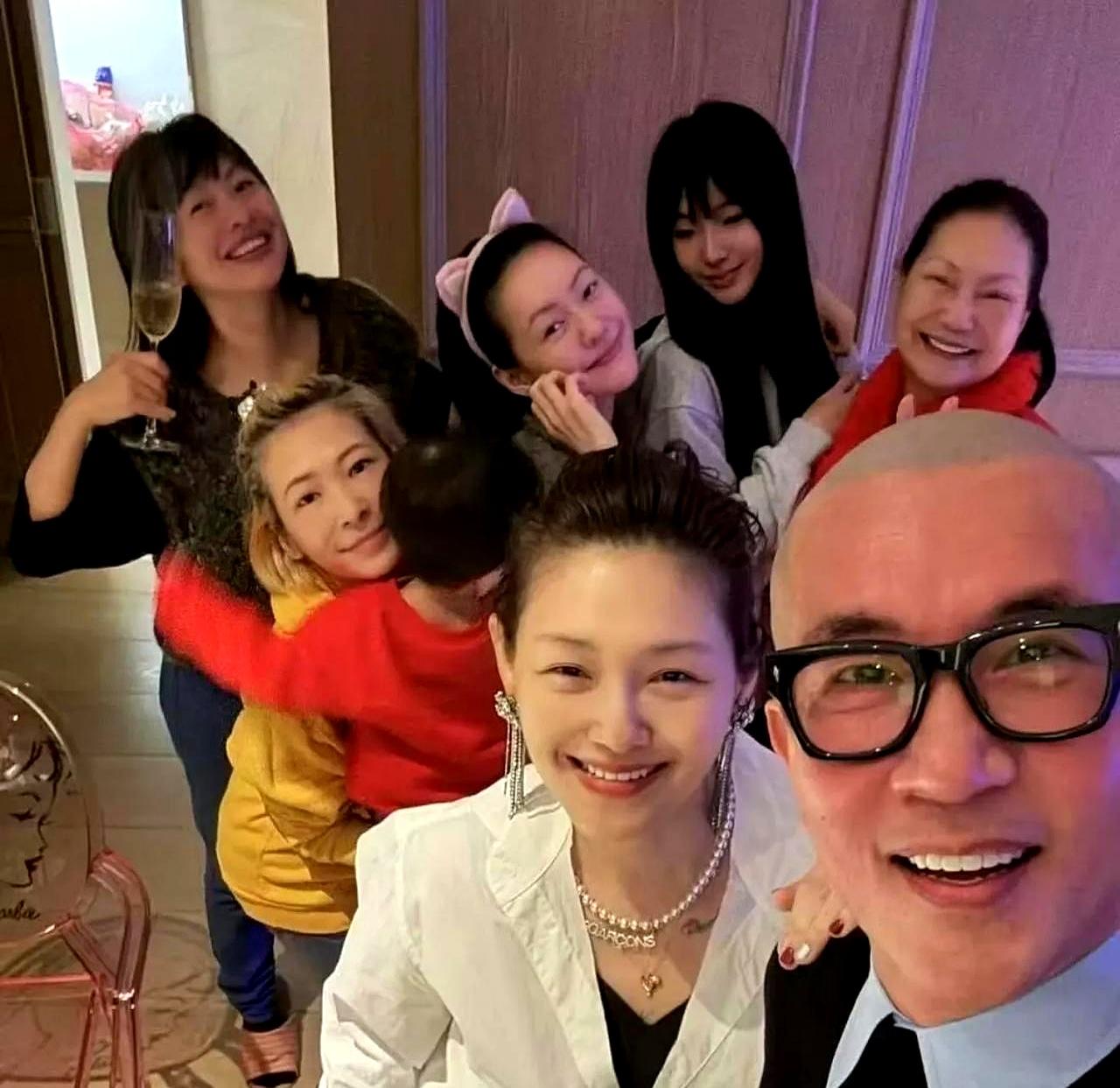 辛辛苦苦攒了大半辈子的家当，一结婚直接被分走三分之一，连生养自己的亲妈都捞不着一