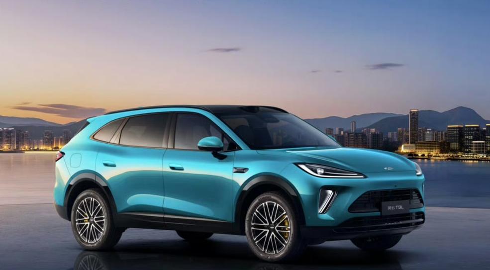 奇瑞风云T9L正式上市，指导价12.99-18.69万元，置换补贴后12.59万