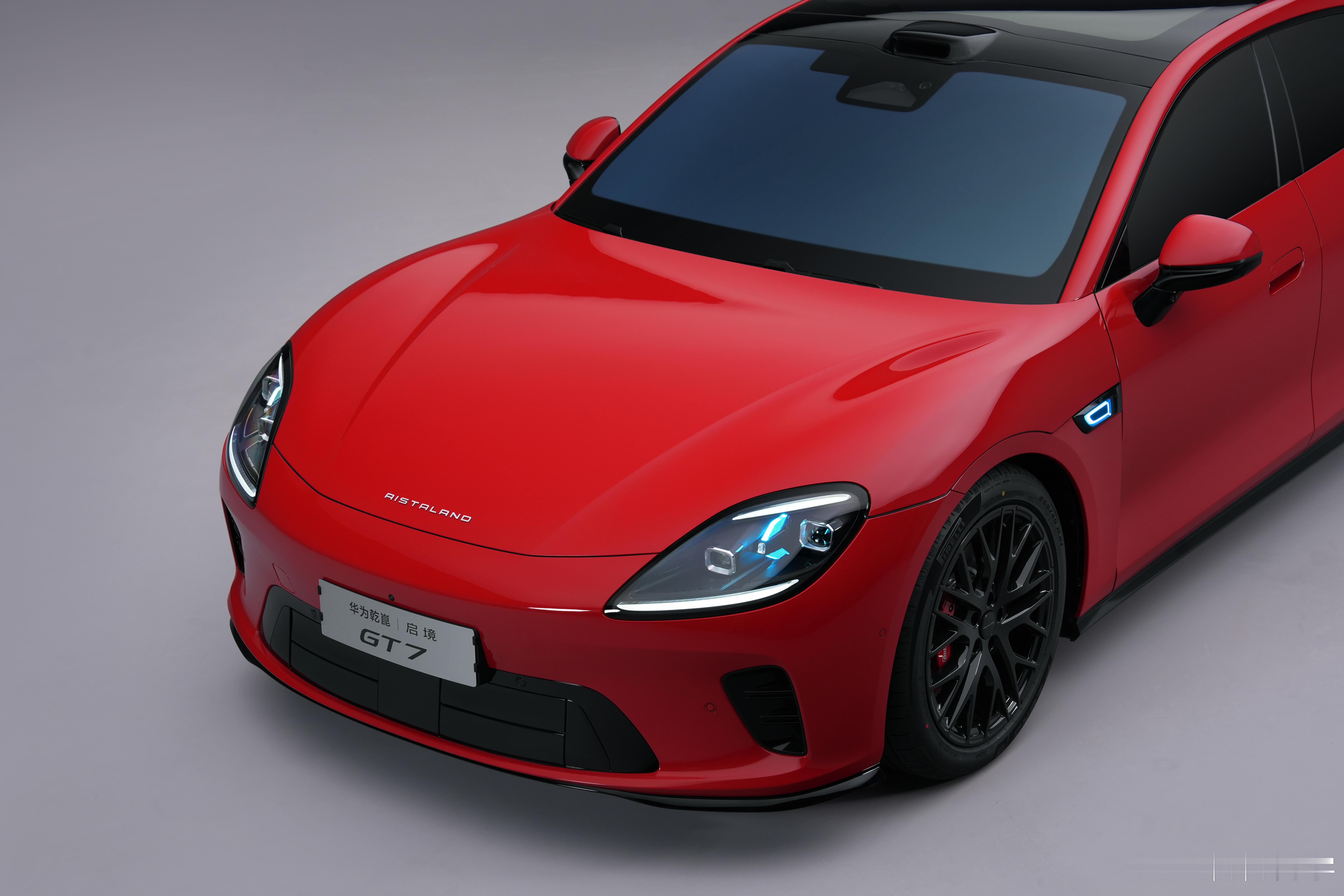 启境GT7🚗🚘车身尺寸 5050×1980×1470mm，轴距 3000mm