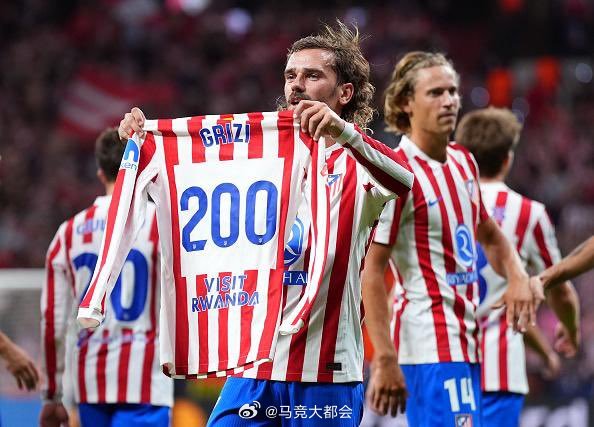 2014年9月16日→2025年10月1日，完成200球，传奇！ ​​​