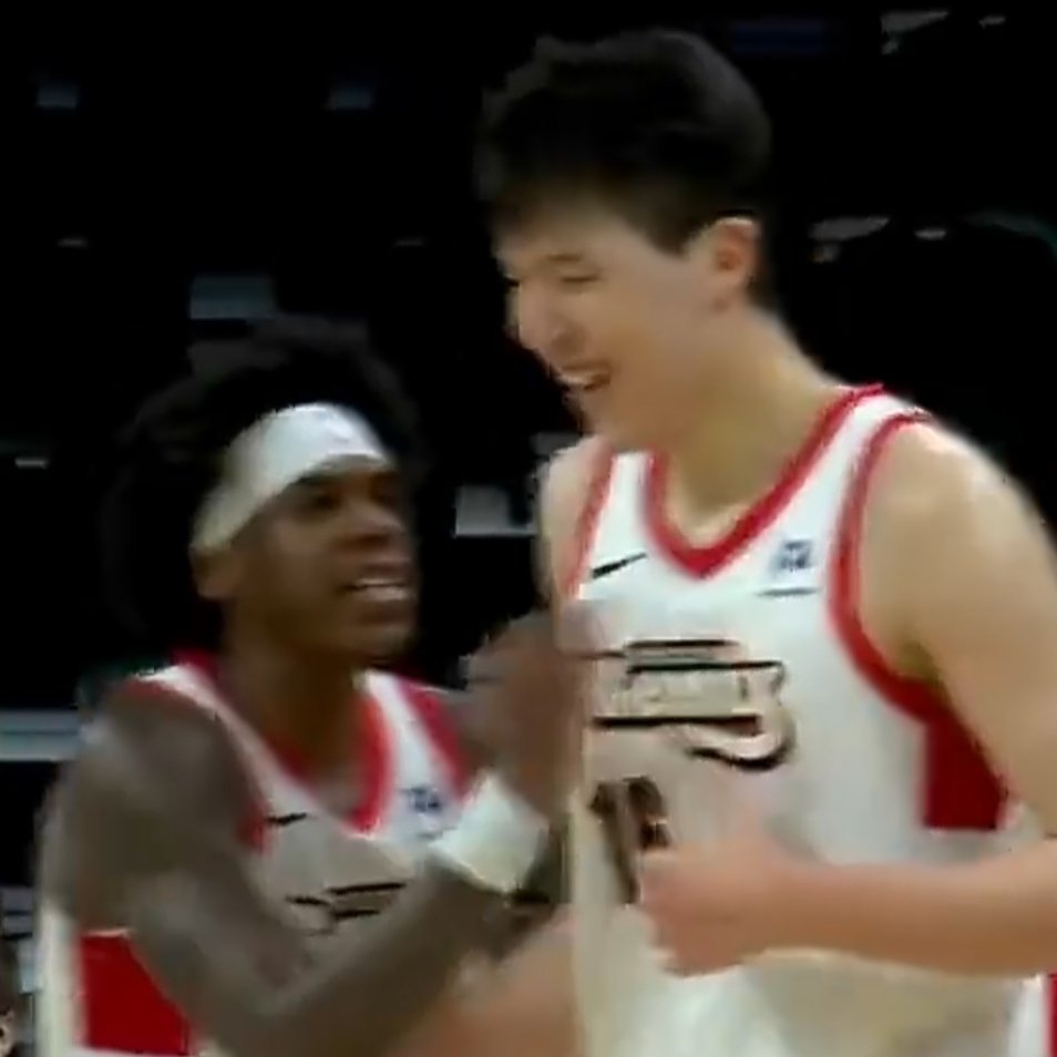 彻底烫烫‼️杨瀚森关键的2＋1帮助球队锁定胜局