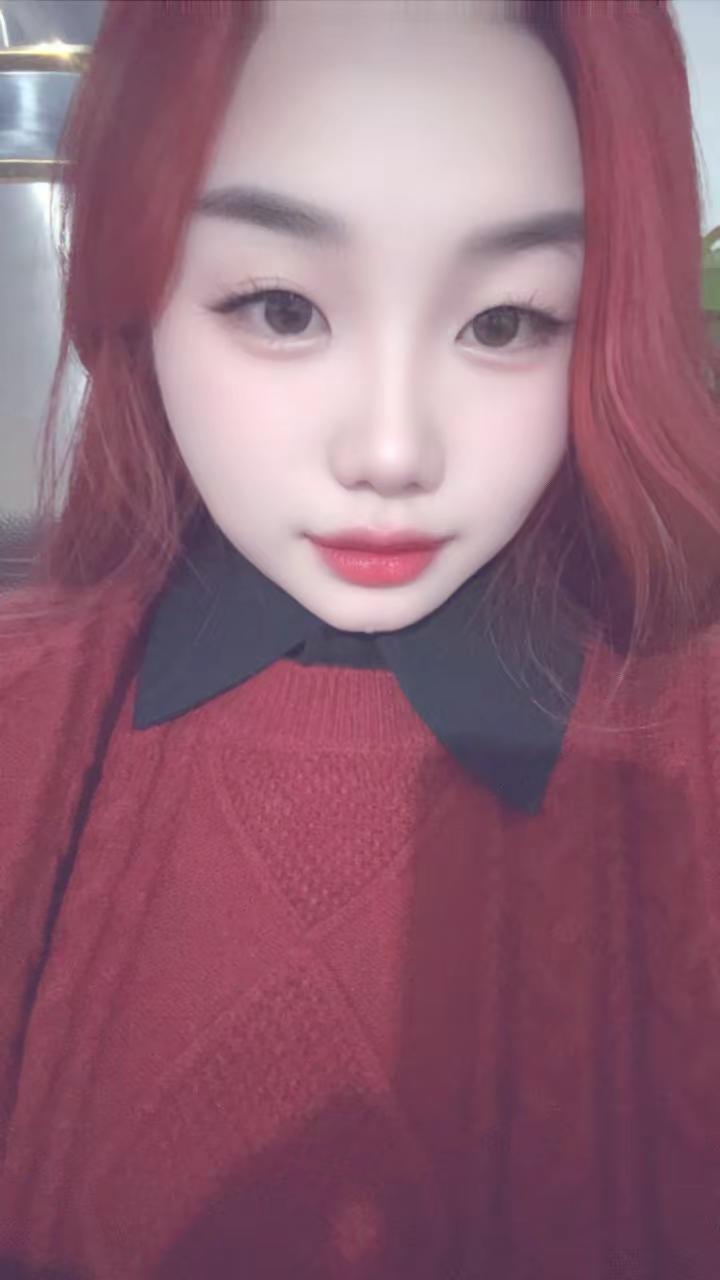 一言不合就给你甩脸色，和别人聊起天来笑的自己是谁都不知道了要帮忙的时候找老婆不需