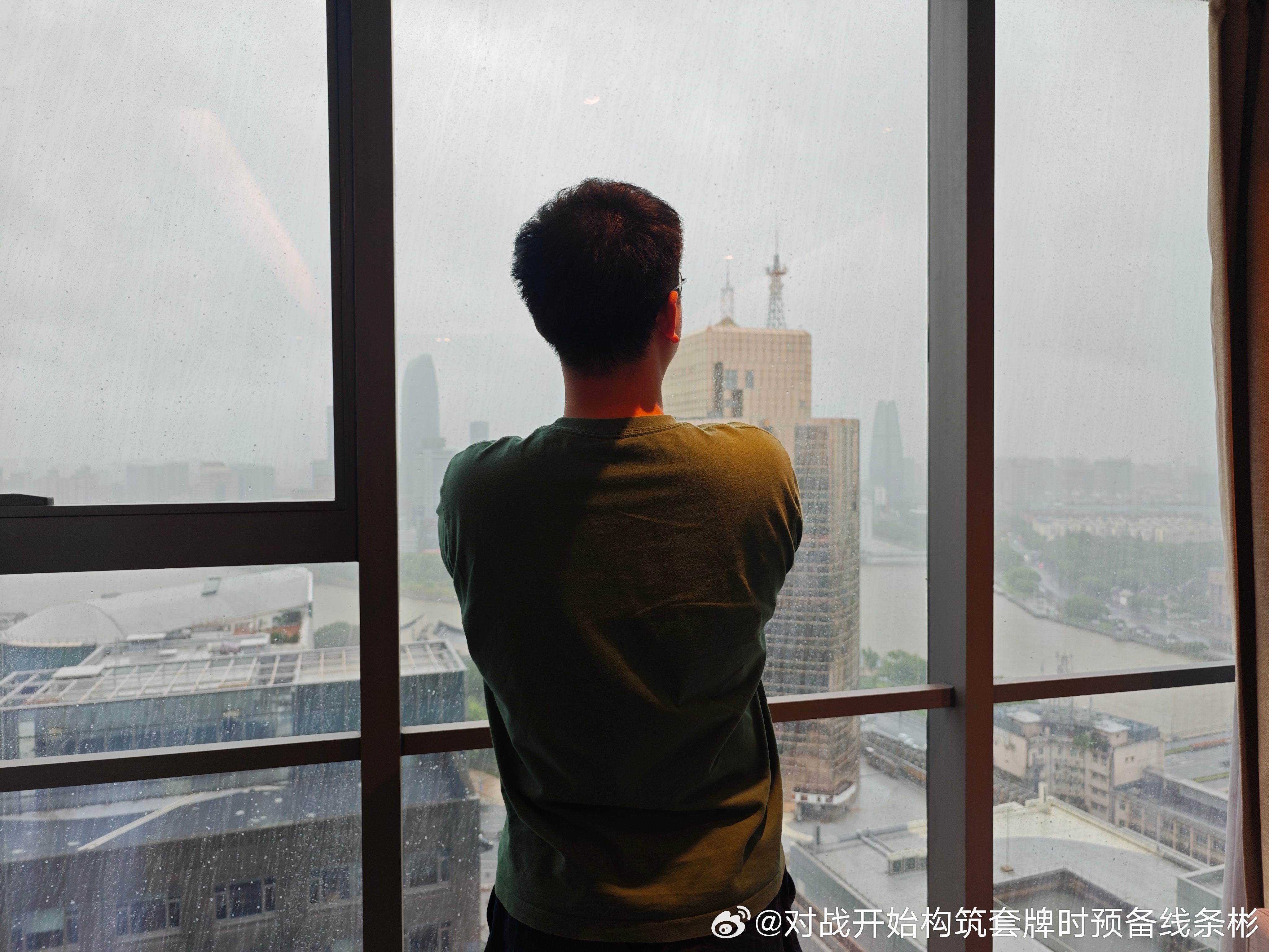白海豚提前登陆感觉世界没我想的那么糟糕希望一觉醒来一切都恢复正常 宁波·宁波威斯