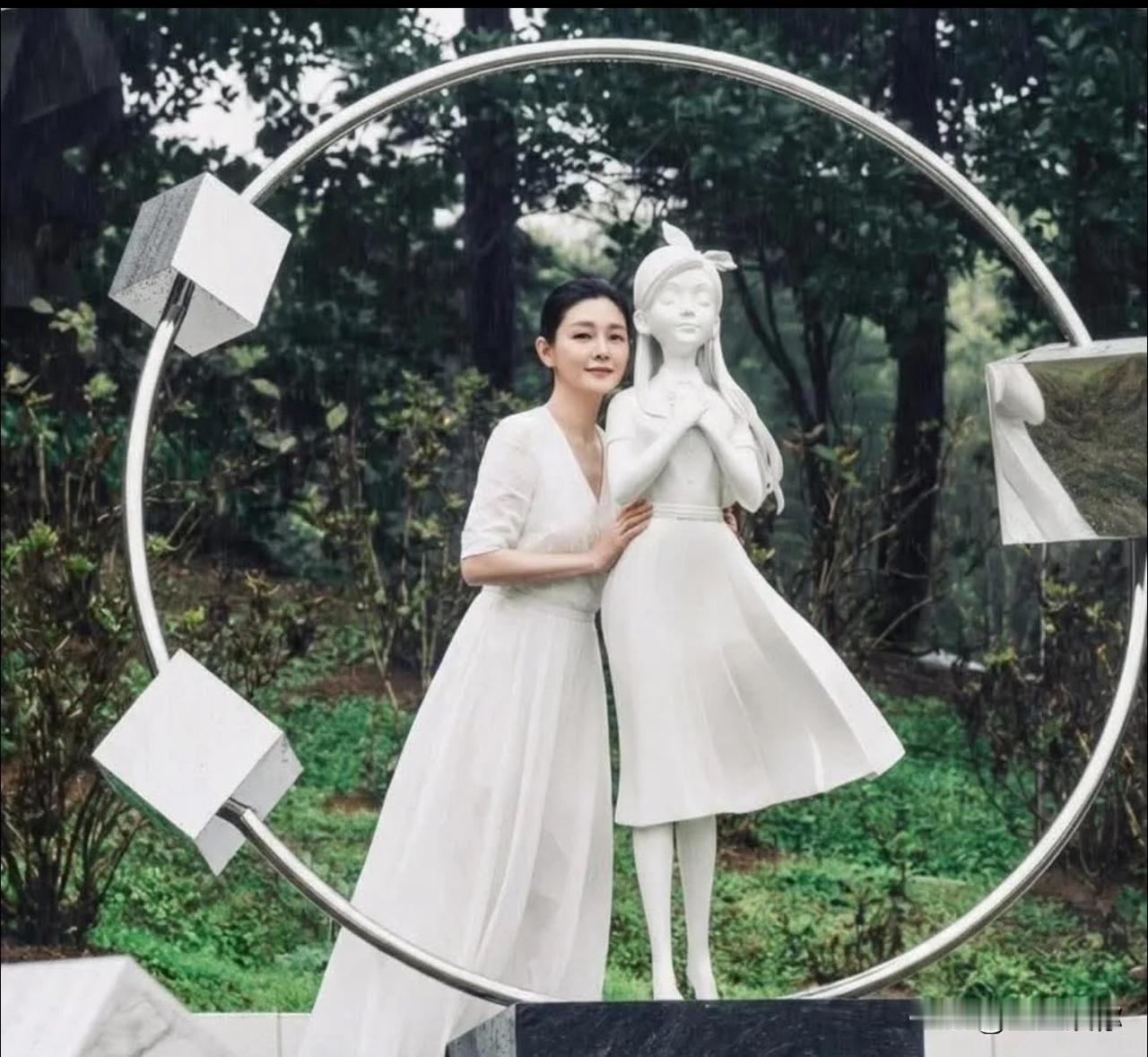 我觉得好可惜，大S明明有两次机会可以活的，一开始不舒服的时候不重视，不去治疗就算