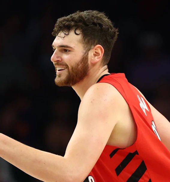 仍被低估？克林根近五场场均19分13.2篮板3助攻1抢断2.8盖帽