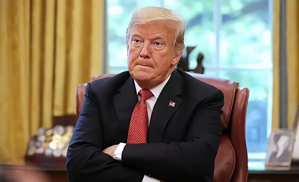 ​近日，美国总统特朗普的自我感觉挺好的，但是对前任拜登政府职能存在着抨击地现象，